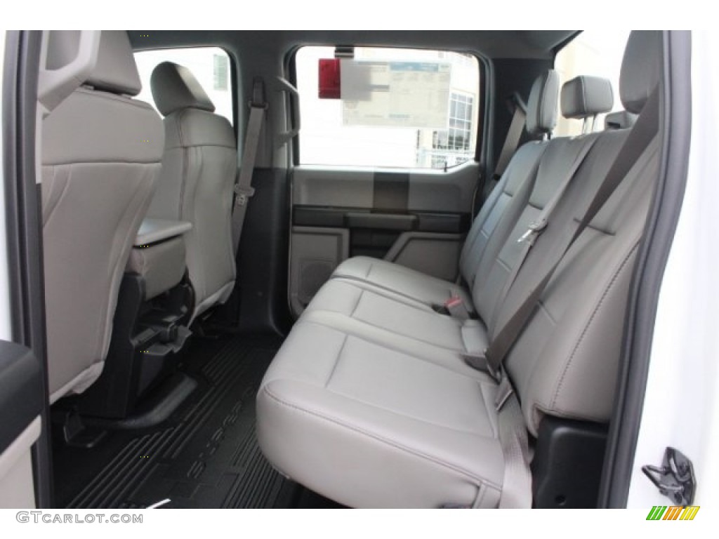 Earth Gray Interior 2019 Ford F450 Super Duty XL Crew Cab 4x4 Chassis Photo #129813269