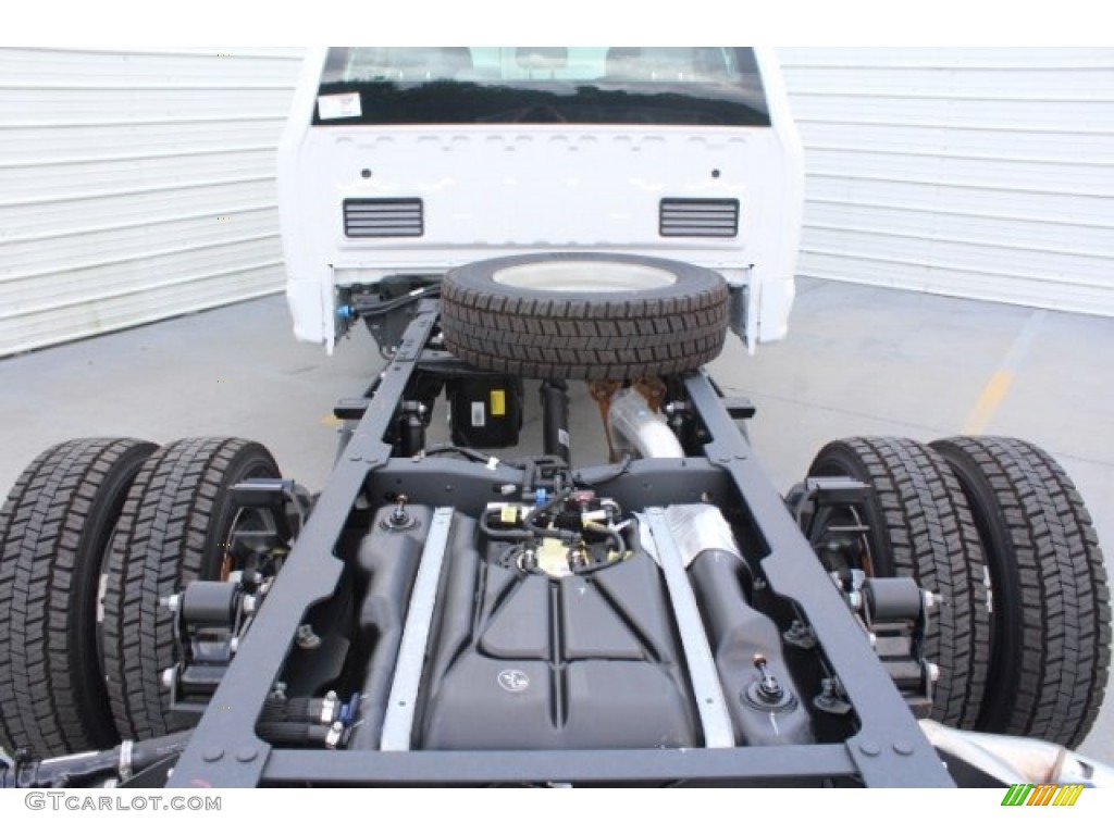 2019 Ford F450 Super Duty XL Crew Cab 4x4 Chassis Undercarriage Photo #129813302