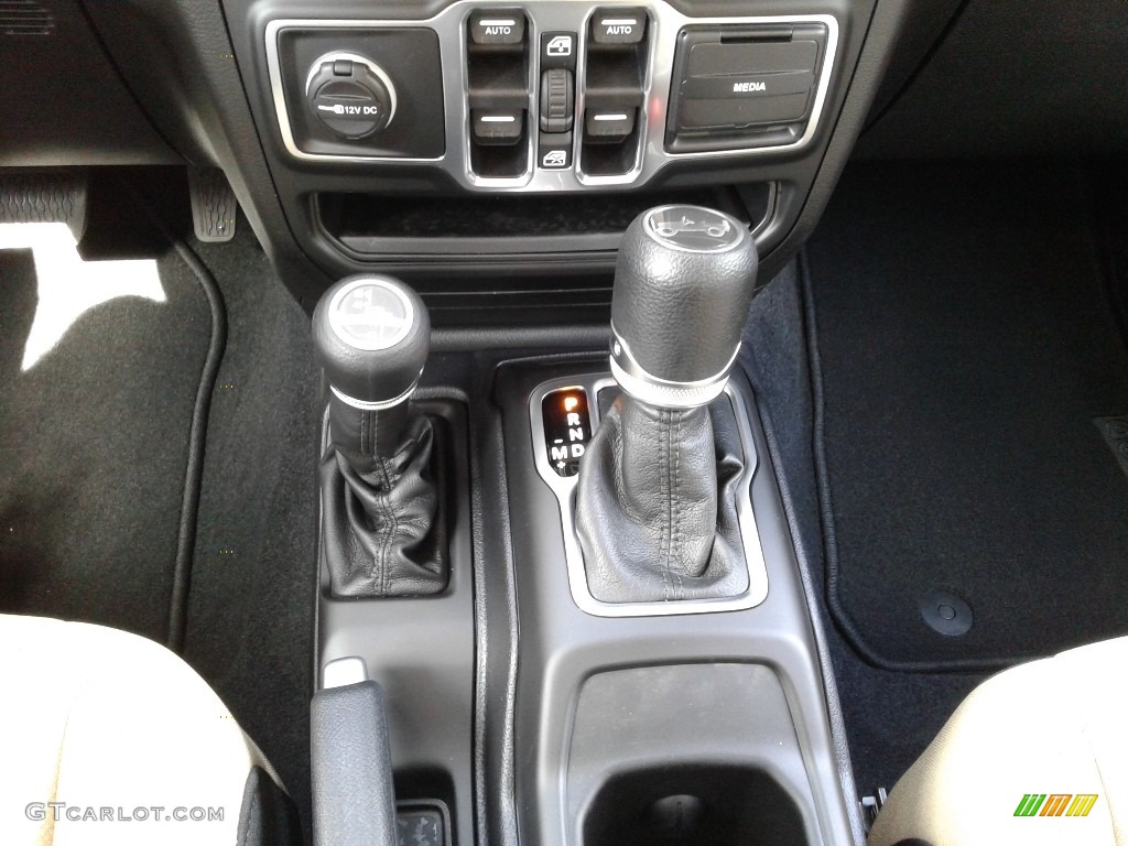 2018 Jeep Wrangler Unlimited Sport 4x4 Transmission Photos