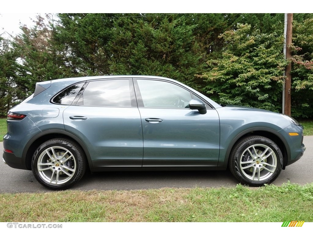 Biscay Blue Metallic 2019 Porsche Cayenne Standard Cayenne Model Exterior Photo #129815107