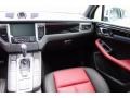 White - Macan  Photo No. 15