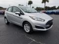 Ingot Silver - Fiesta SE Hatchback Photo No. 7
