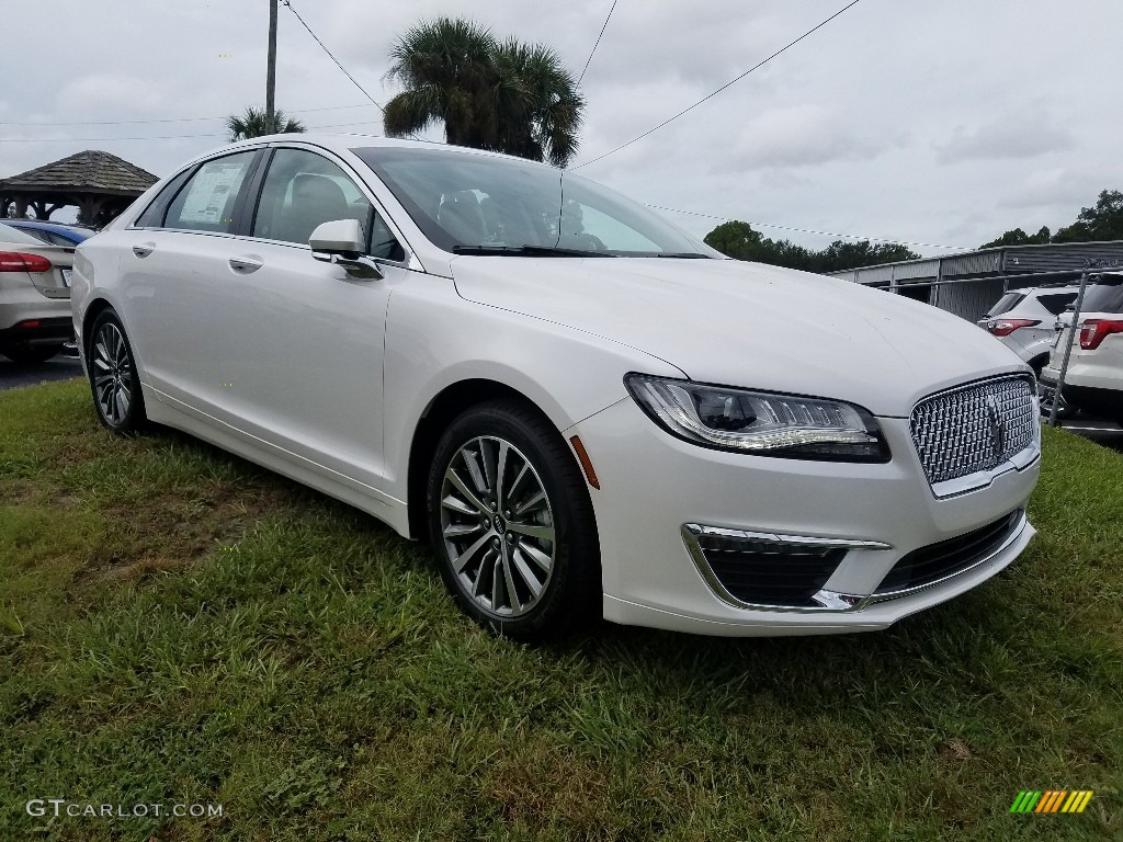 White Platinum Metallic Tri-Coat 2018 Lincoln MKZ Hybrid Select Exterior Photo #129820189