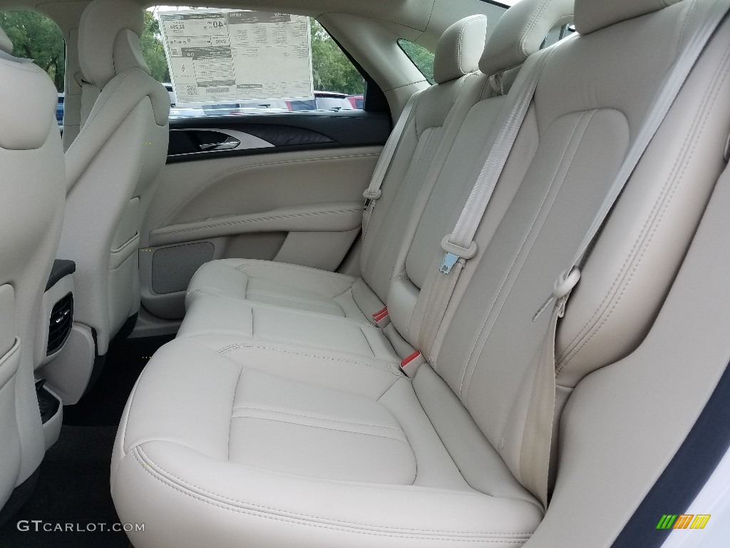 Cappuccino Interior 2018 Lincoln MKZ Hybrid Select Photo #129820336