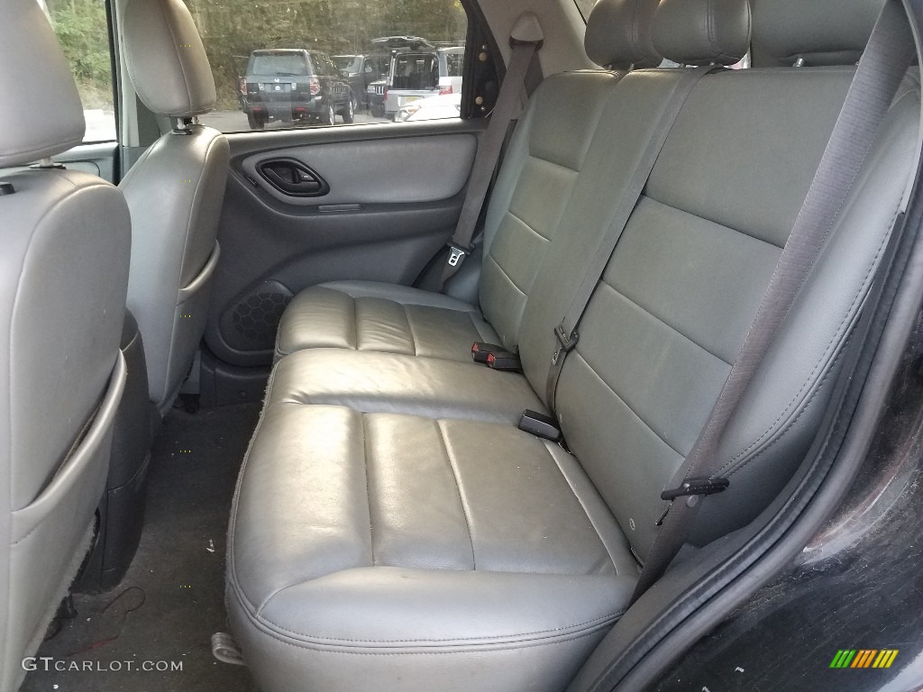 2005 Escape XLT V6 4WD - Black / Medium/Dark Flint Grey photo #3