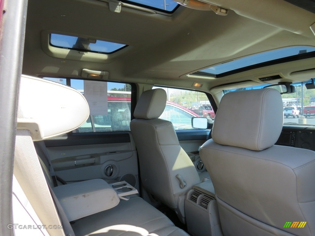 2007 Commander Limited 4x4 - Red Rock Pearl / Dark Slate Gray/Light Graystone photo #2