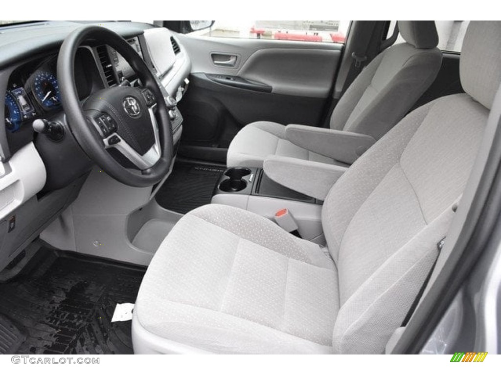 Gray Interior 2018 Toyota Sienna LE AWD Photo #129821734