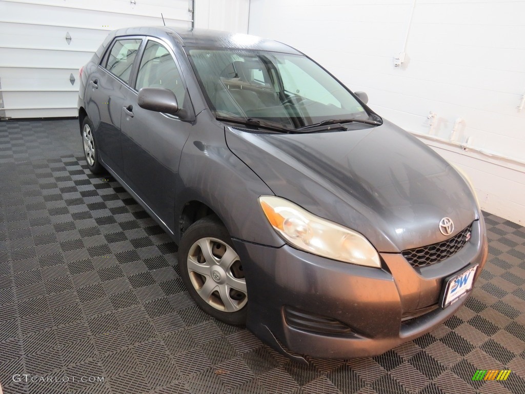 Magnetic Gray Metallic Toyota Matrix