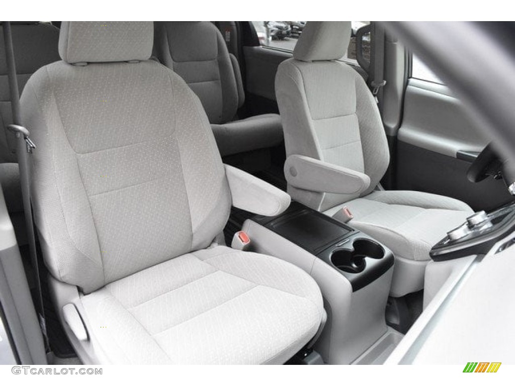 Gray Interior 2018 Toyota Sienna LE AWD Photo #129821851