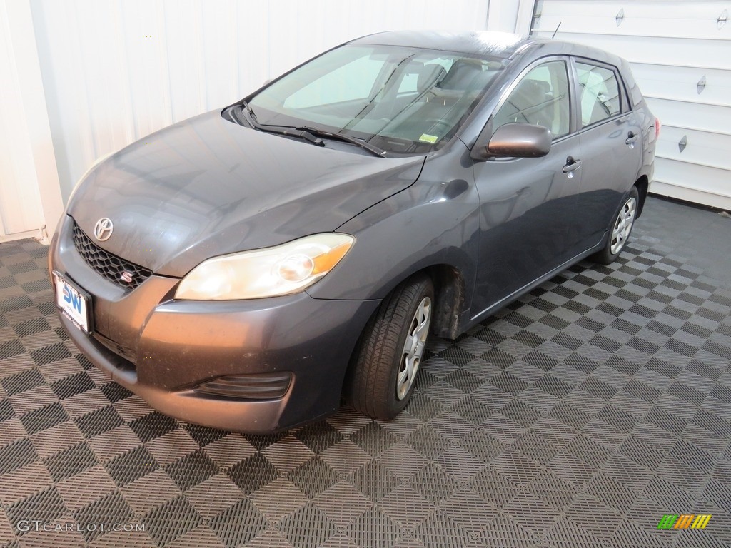 2009 Matrix S AWD - Magnetic Gray Metallic / Dark Charcoal photo #3