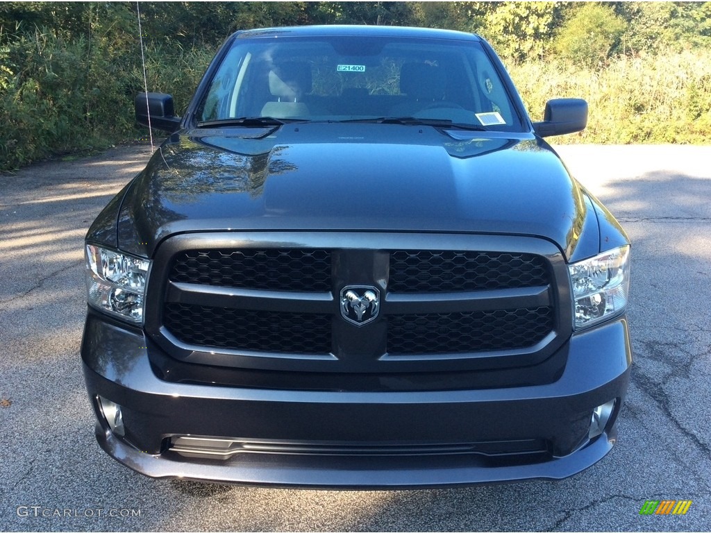 2019 1500 Classic Express Crew Cab 4x4 - Granite Crystal Metallic / Black/Diesel Gray photo #2