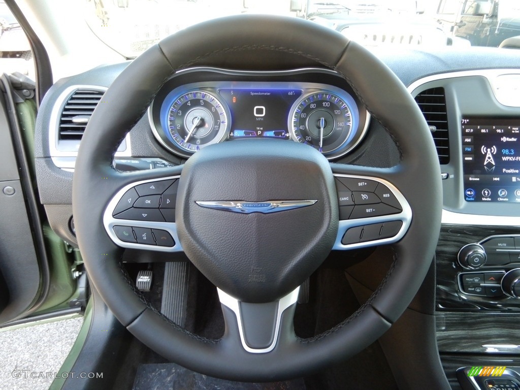 2019 Chrysler 300 Touring AWD Black Steering Wheel Photo #129829585
