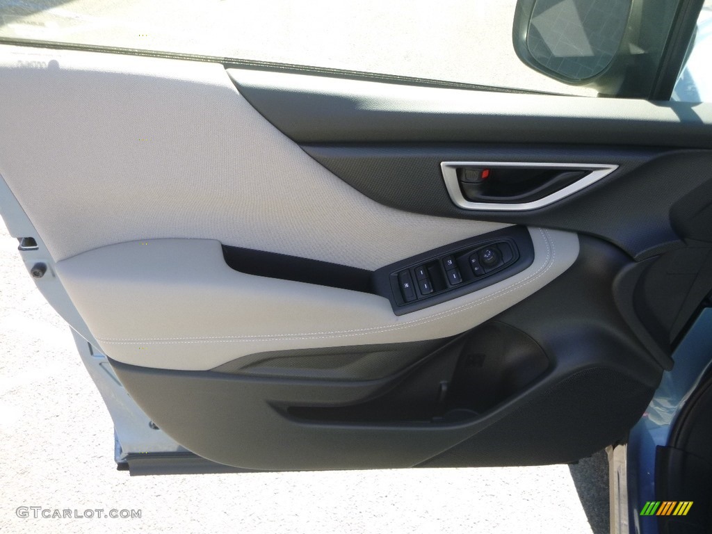2019 Subaru Forester 2.5i Gray Door Panel Photo #129830395