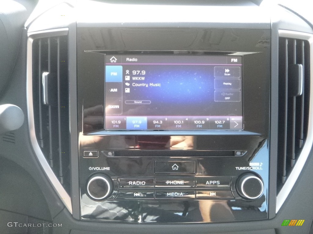 2019 Subaru Forester 2.5i Controls Photo #129830467