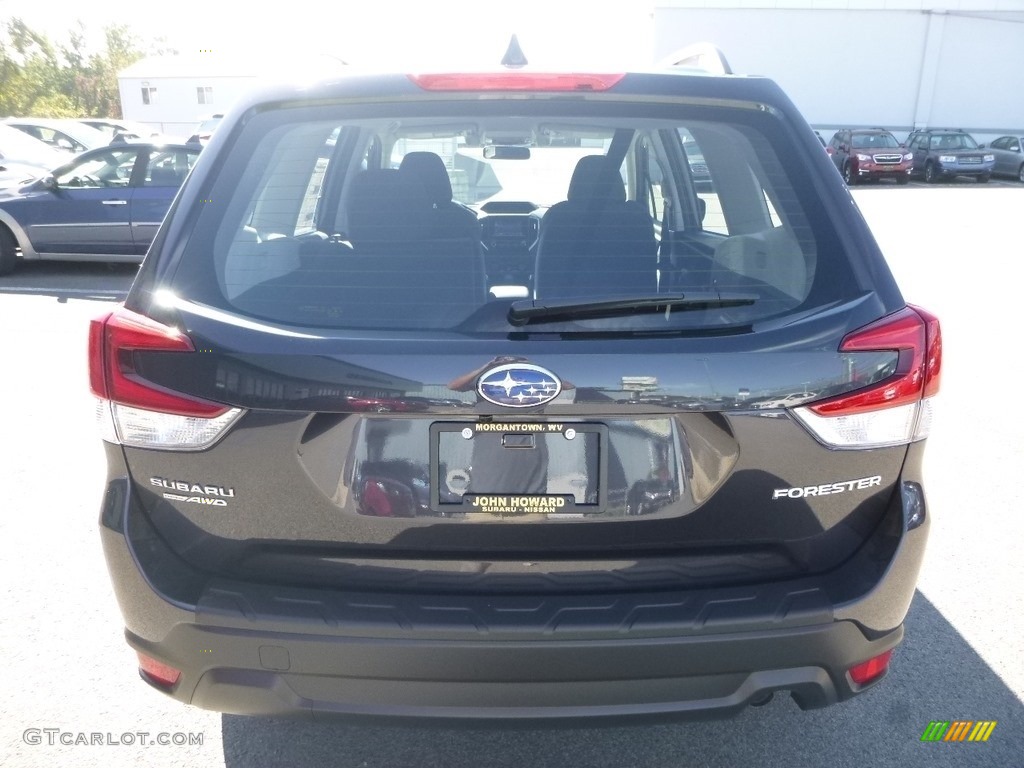 2019 Forester 2.5i - Dark Gray Metallic / Black photo #5