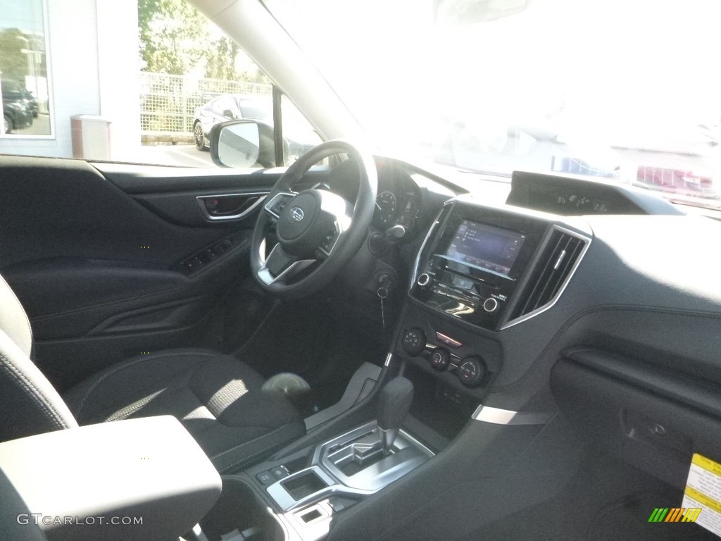 2019 Forester 2.5i - Dark Gray Metallic / Black photo #11