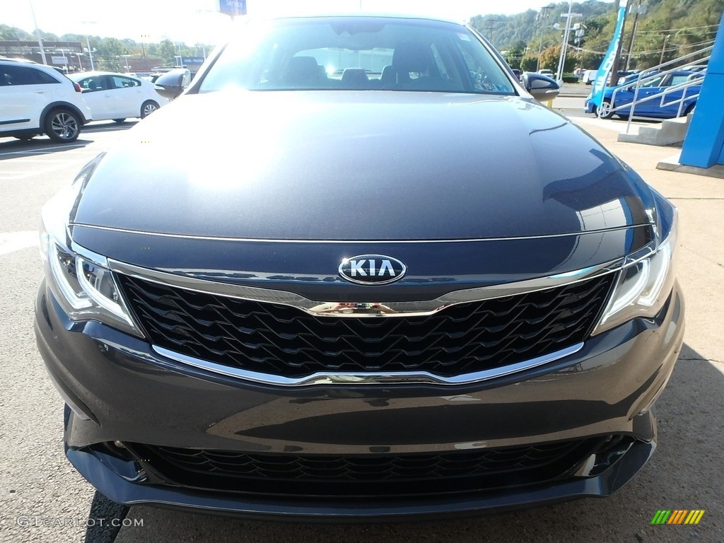 2019 Optima S - Platinum Graphite / Black photo #7