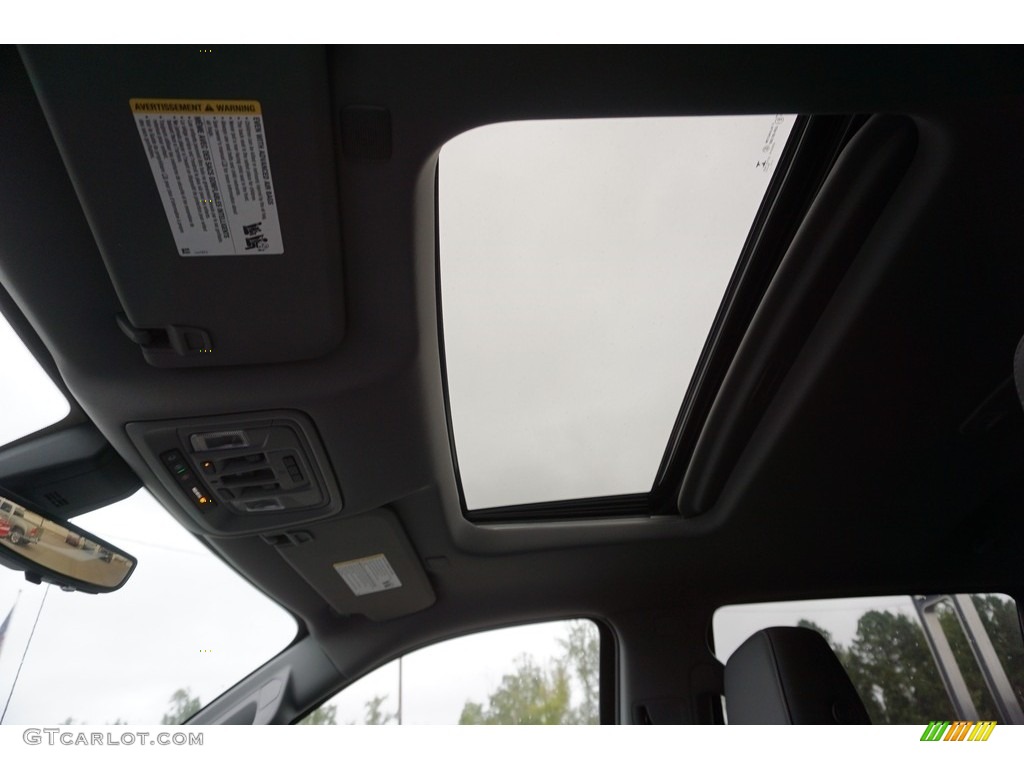 2019 Chevrolet Silverado 1500 LTZ Crew Cab 4WD Sunroof Photo #129832420