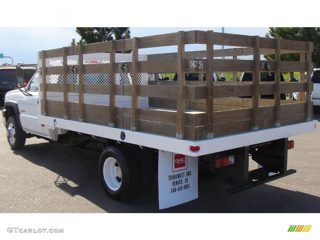 2005 Silverado 3500 Regular Cab Dually Chassis - Summit White / Dark Charcoal photo #4
