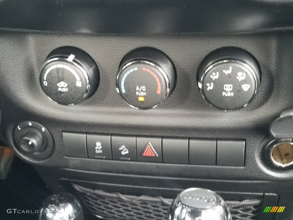 2017 Wrangler Sport 4x4 - Rhino / Black photo #16