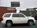 White Diamond Tricoat - Escalade Premium AWD Photo No. 5