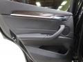 Black Sapphire Metallic - X1 xDrive28i Photo No. 11