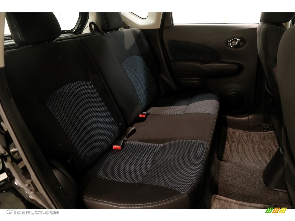 2014 Versa Note SV - Super Black / Charcoal photo #13