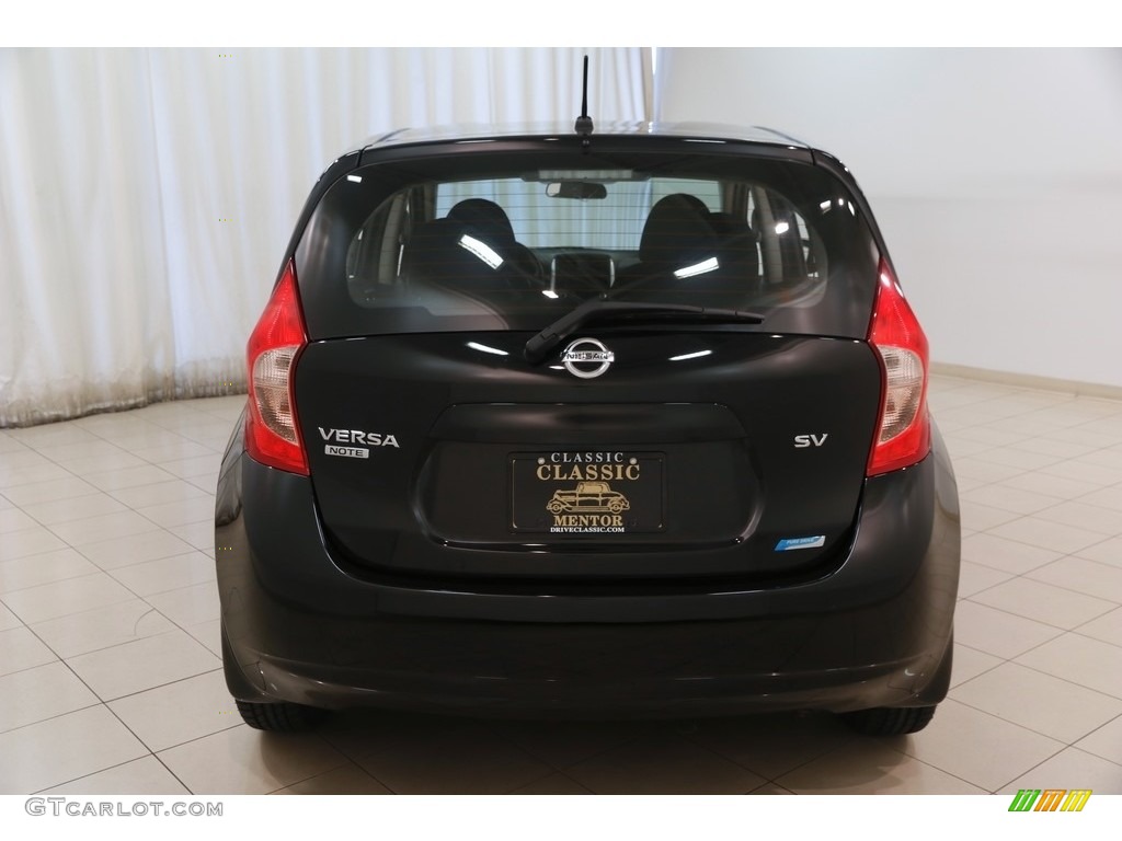 2014 Versa Note SV - Super Black / Charcoal photo #15