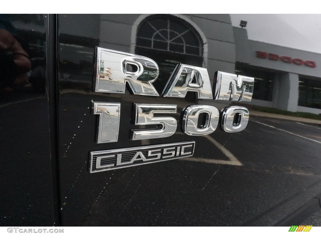 2019 1500 Classic Tradesman Quad Cab - Brilliant Black Crystal Pearl / Black/Diesel Gray photo #8