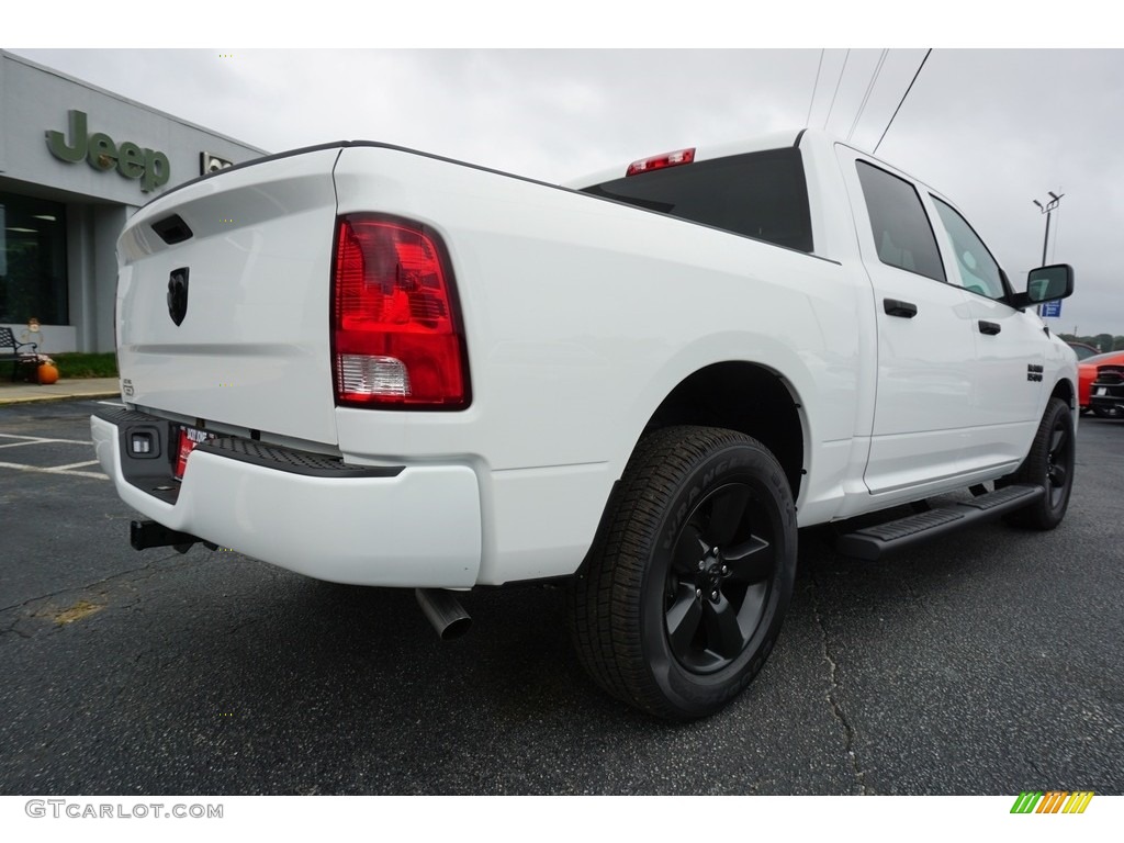 2018 1500 Express Crew Cab - Bright White / Black/Diesel Gray photo #11