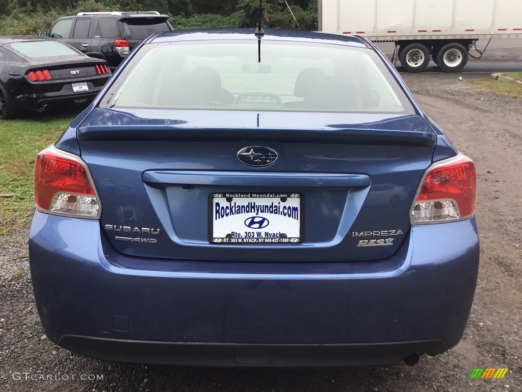 2016 Impreza 2.0i 4-door - Quartz Blue Pearl / Black photo #5