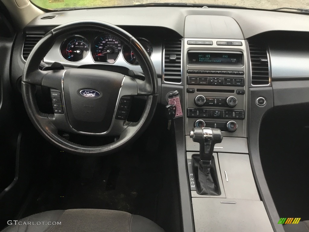 2011 Taurus SEL - Ebony Black / Charcoal Black photo #13