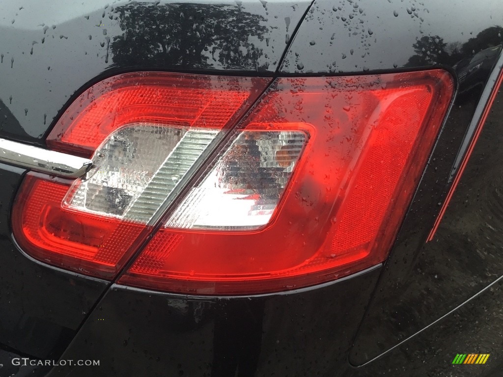 2011 Taurus SEL - Ebony Black / Charcoal Black photo #22