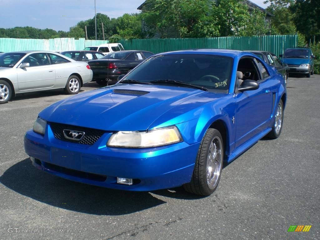 2000 Mustang V6 Coupe - Bright Atlantic Blue Metallic / Medium Graphite photo #3