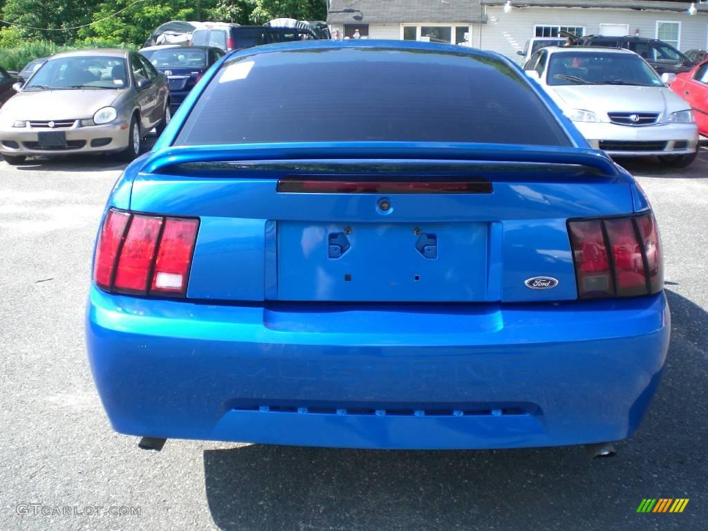 2000 Mustang V6 Coupe - Bright Atlantic Blue Metallic / Medium Graphite photo #7