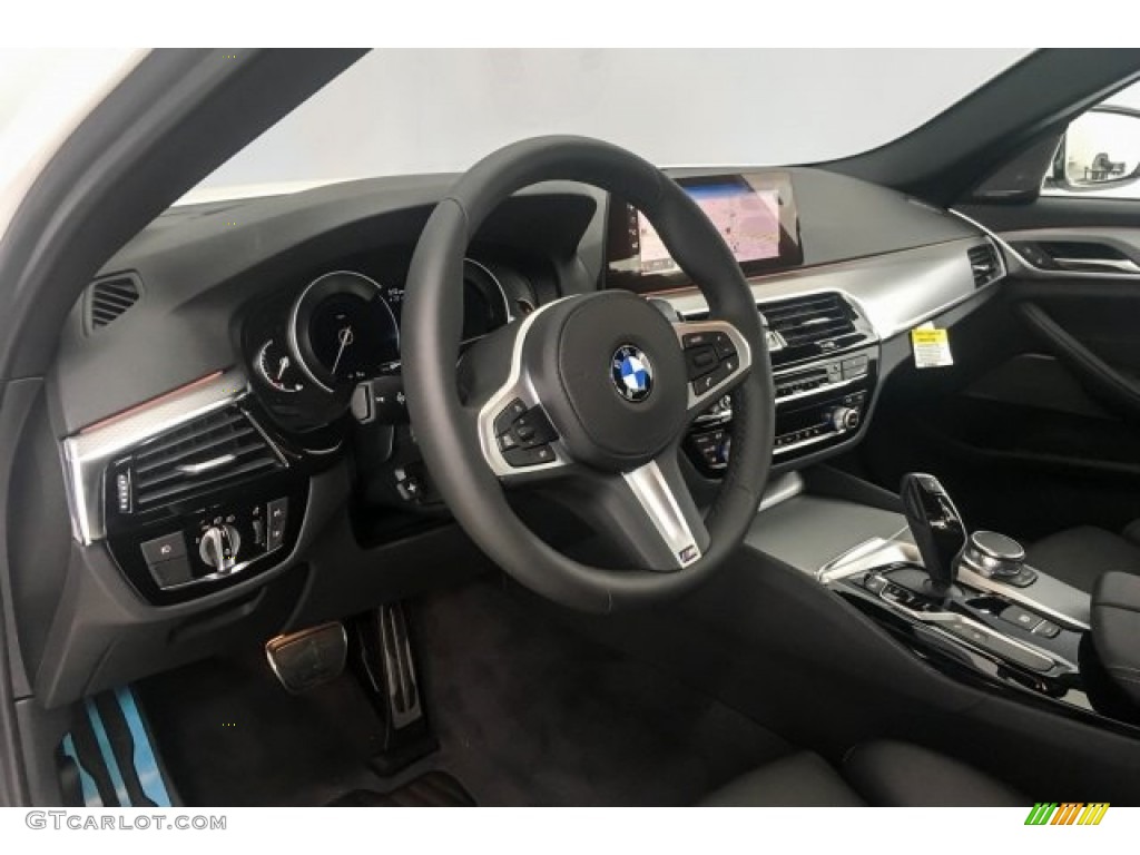 2019 5 Series 540i Sedan - Alpine White / Black photo #4