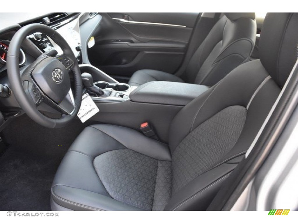 Black Interior 2019 Toyota Camry Xse Photo 129850470