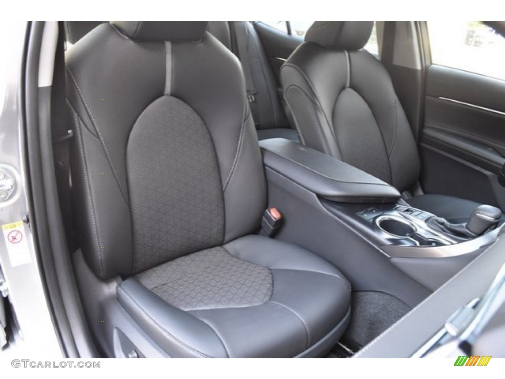 2019 Toyota Camry XSE Front Seat Photo #129850608