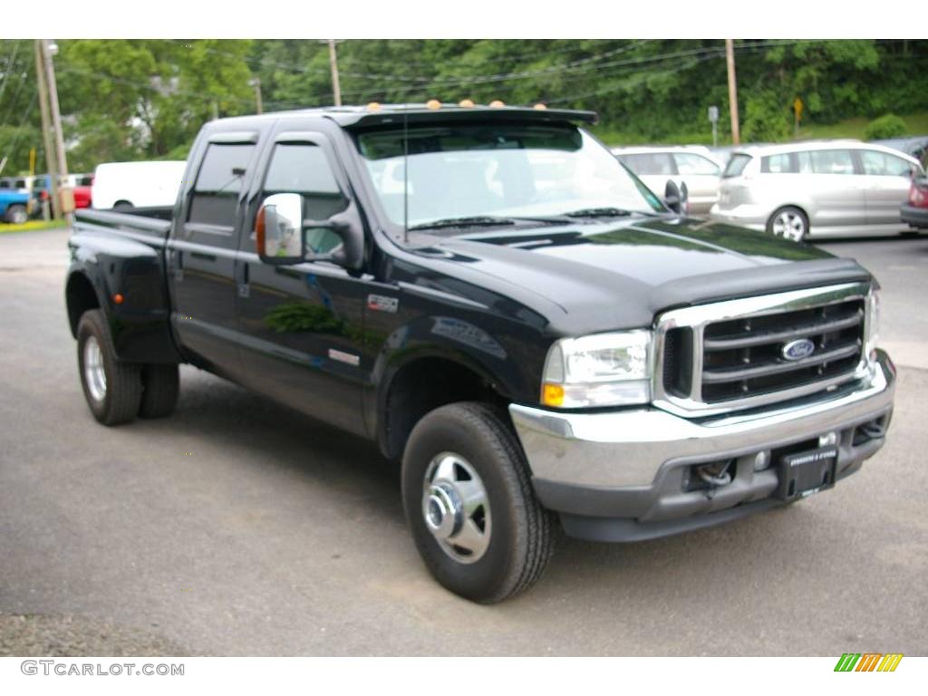 2003 F350 Super Duty Lariat Crew Cab 4x4 Dually - Black / Medium Flint photo #17