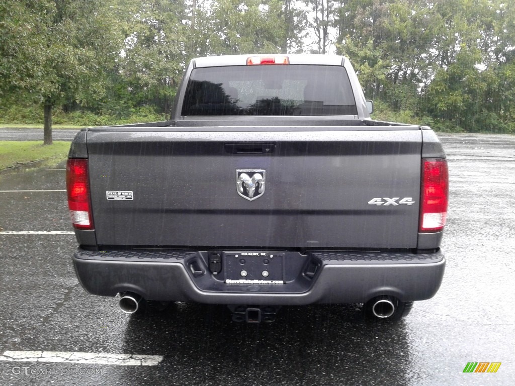 2015 1500 Express Quad Cab 4x4 - Granite Crystal Metallic / Black/Diesel Gray photo #7