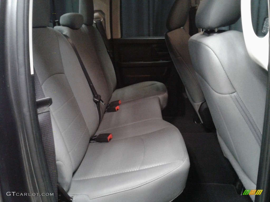 2015 1500 Express Quad Cab 4x4 - Granite Crystal Metallic / Black/Diesel Gray photo #13