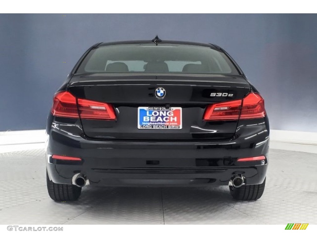2019 5 Series 530e iPerformance Sedan - Jet Black / Black photo #3
