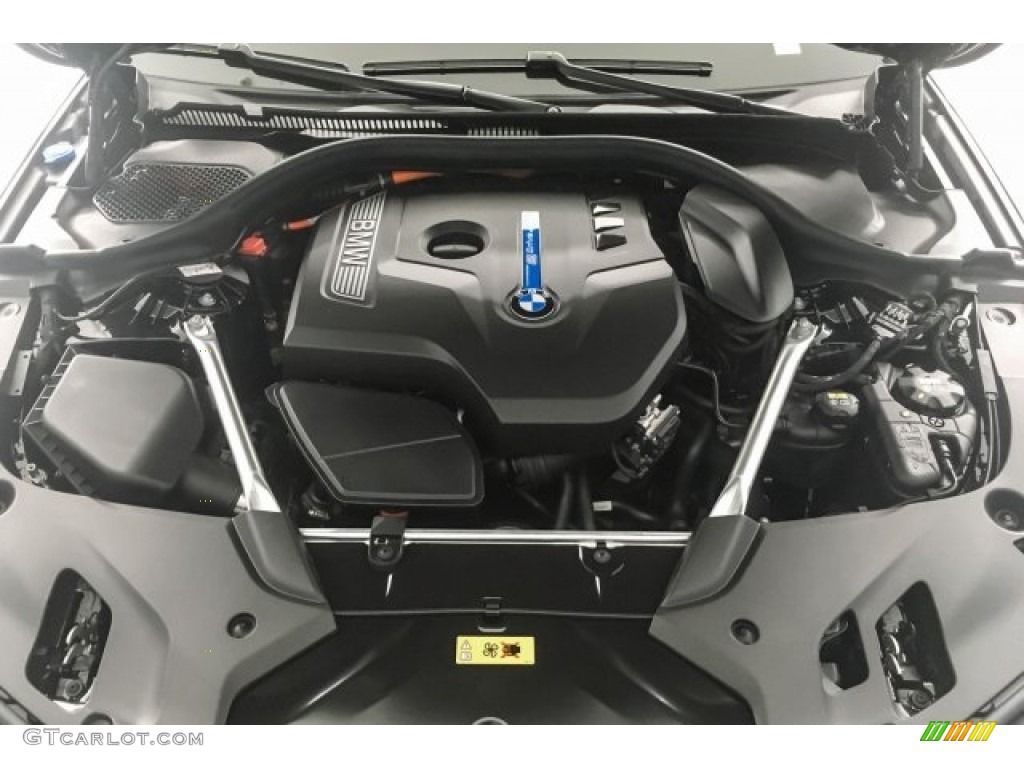 2019 BMW 5 Series 530e iPerformance Sedan 2.0 Liter e DI TwinPower Turbocharged DOHC 16-Valve VVT 4 Cylinder Gasoline/Plug-In Electric Hybrid Engine Photo #129861181