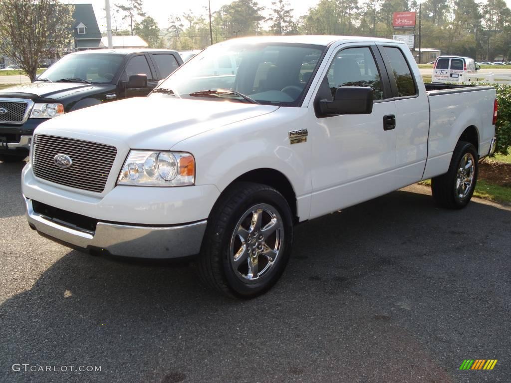 Oxford White Ford F150