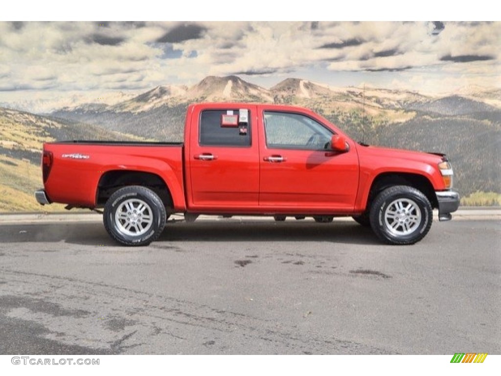 2011 Canyon SLE Crew Cab 4x4 - Fire Red / Ebony photo #2