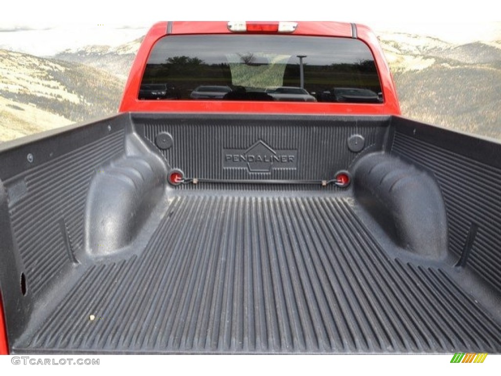 2011 Canyon SLE Crew Cab 4x4 - Fire Red / Ebony photo #26