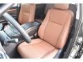 Saddle Tan Front Seat Photo for 2019 Toyota Highlander #129863278