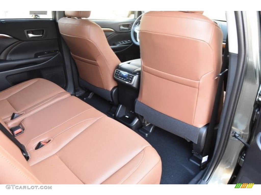 Saddle Tan Interior 2019 Toyota Highlander Limited AWD Photo #129863497