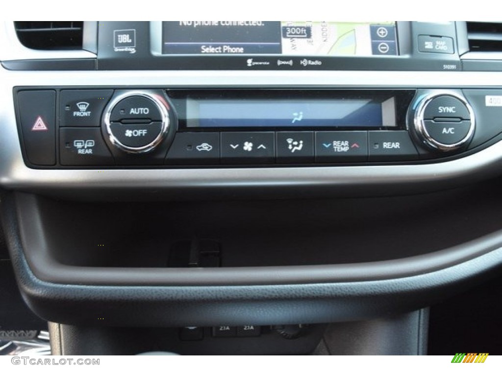 2019 Toyota Highlander Limited AWD Controls Photo #129863785