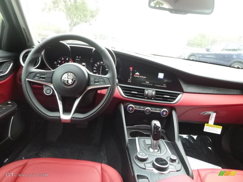 2019 Alfa Romeo Giulia AWD Black/Red Dashboard Photo #129864106